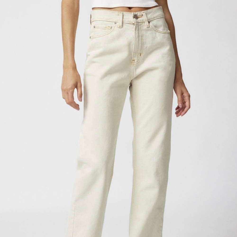 White Cowboy BDG Jeans~Perfect Summer White Jeans, Like New💖
